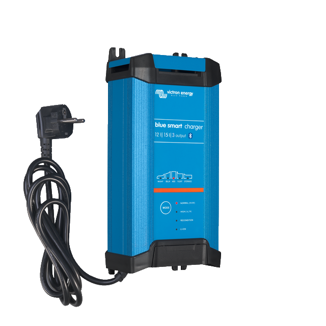 BlueSmart IP22 12/15(3) 230V CEE 7/7 Victron Energy battery charger