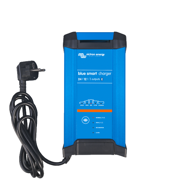 BlueSmart IP22 24/12(1) 230V CEE 7/7 Victron Energy battery charger